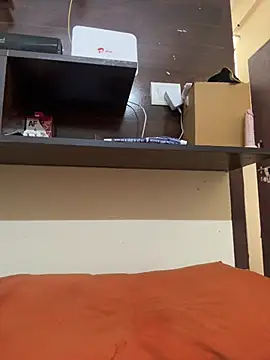 LuxeAura's Webcam Show