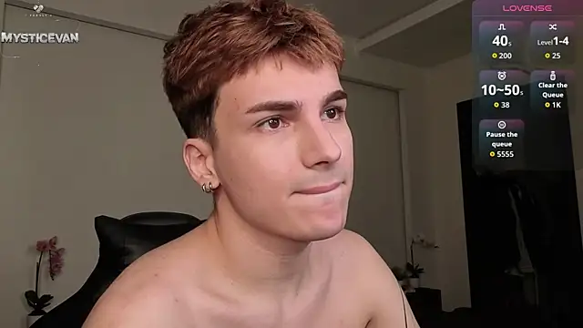 عرض كام mystic_evan