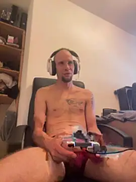 Show modela DrLongDongziehtblank na web-kameri