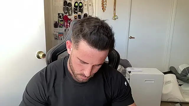 brettmycles28 웹캠 쇼