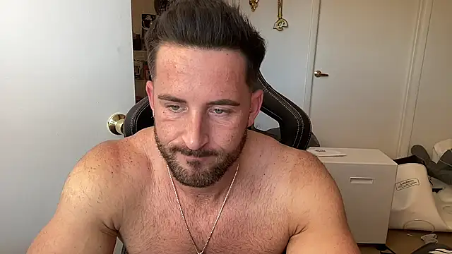 brettmycles28's Webcam Show