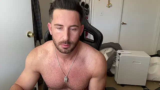 brettmycles28 Show Webcam