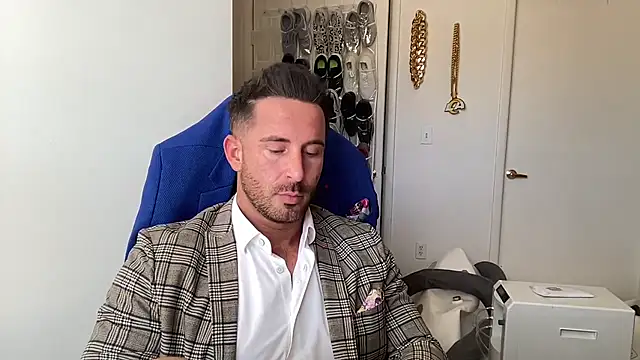 Pertunjukan Kamera Web brettmycles28