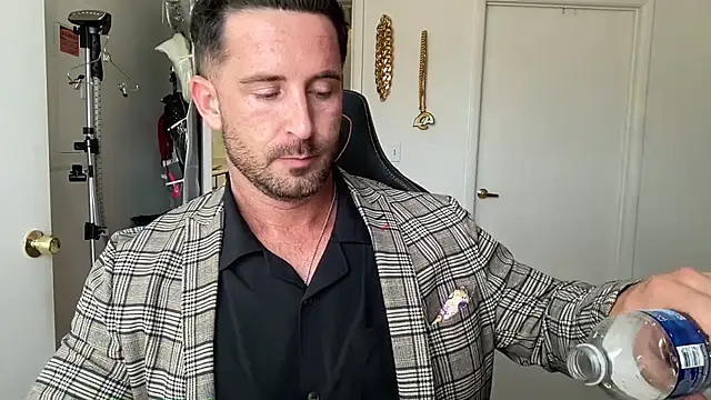 brettmycles28 ওয়েবক্যাম শো