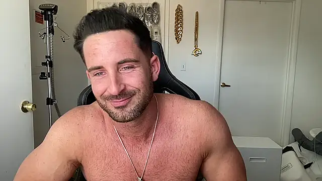 brettmycles28's Webcam Show