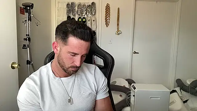 brettmycles28 Adlı Modelin Web Kamerası Şovu