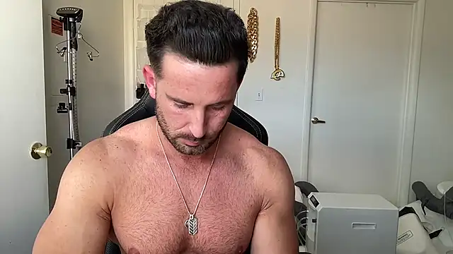 brettmycles28 Шоу с уебкамера