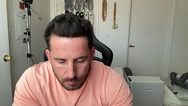 brettmycles28 Pertunjukan Webcam