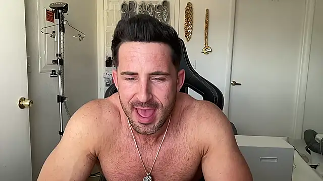 brettmycles28 웹캠 쇼