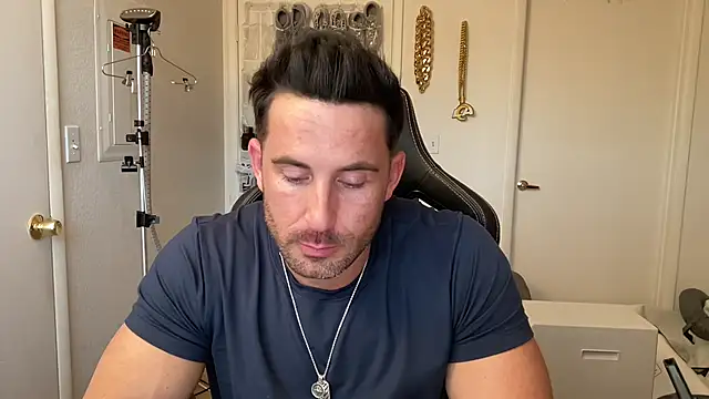 brettmycles28 ওয়েবক্যাম শো