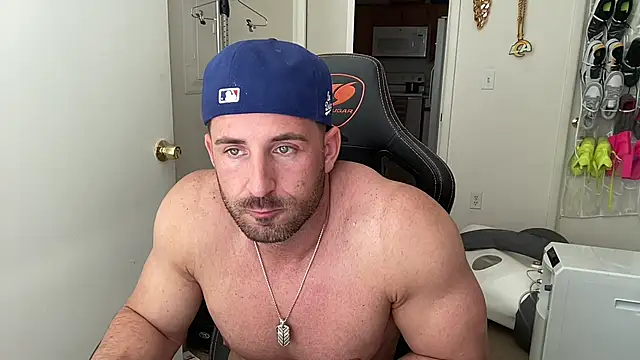 brettmycles28's Webcam Show