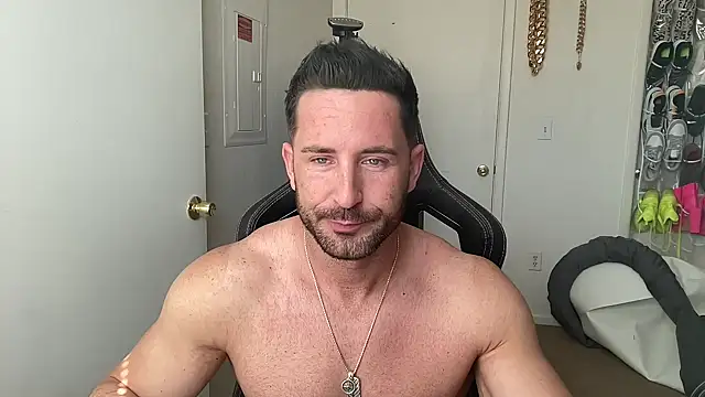 brettmycles28 Adlı Modelin Web Kamerası Şovu