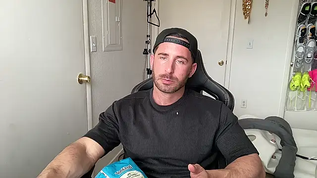 brettmycles28: вебкам-шоу
