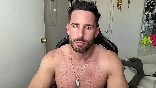 brettmycles28's Webcam Show