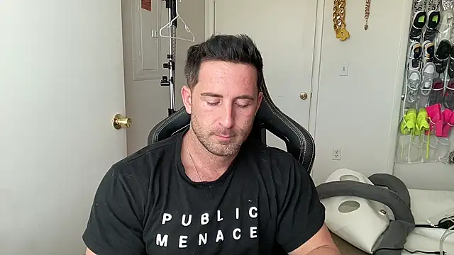 brettmycles28 Шоу с уебкамера