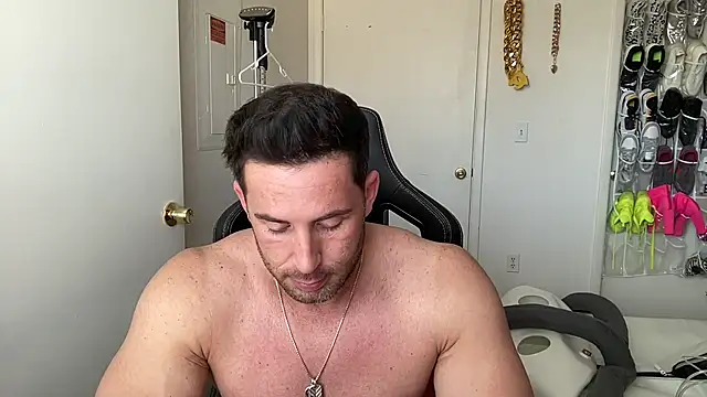 brettmycles28 Шоу с уебкамера