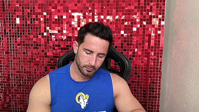 brettmycles28: διαδικτυακό σόου στην κάμερα