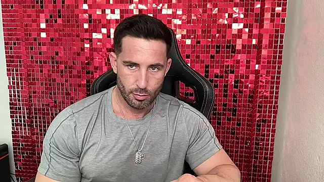 brettmycles28 webkamerás műsora