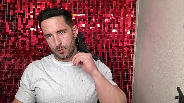 brettmycles28: διαδικτυακό σόου στην κάμερα