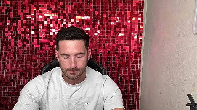 brettmycles28 Webcamshow