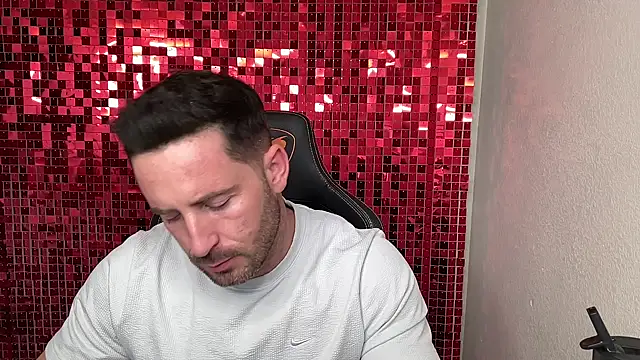 brettmycles28 Show Webcam