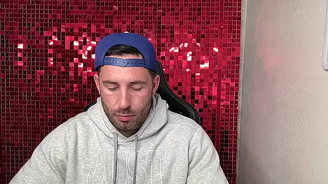 brettmycles28's Webcam Show