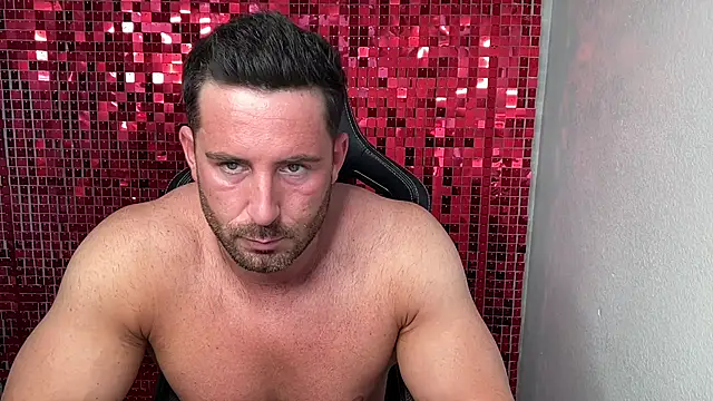 brettmycles28 在線直播表演
