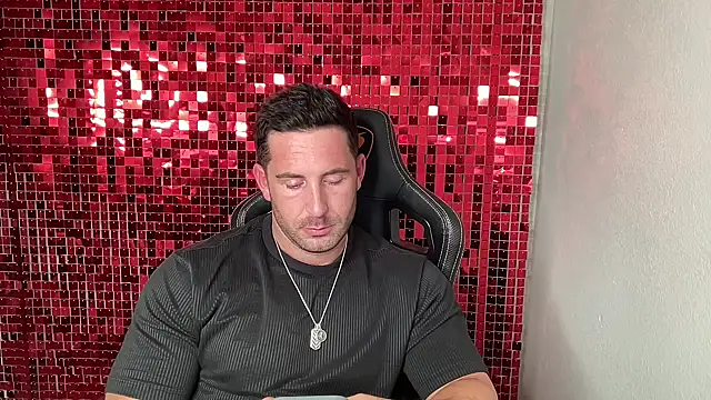 brettmycles28 Show Webcam
