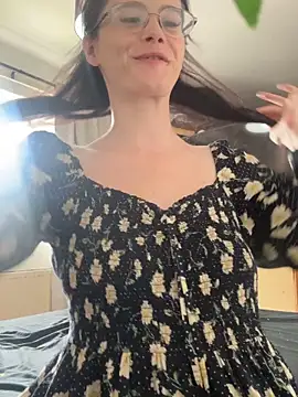 raen001 live XXX chat