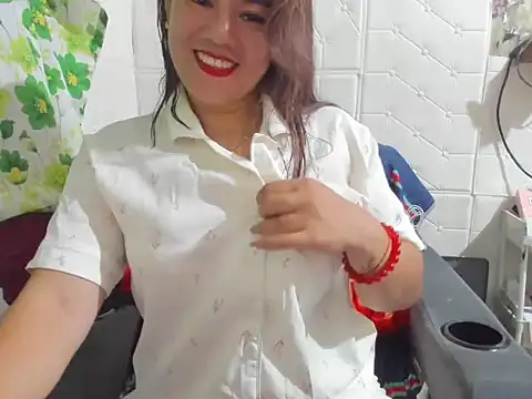 Hot36_Queen's Live XXX Chat