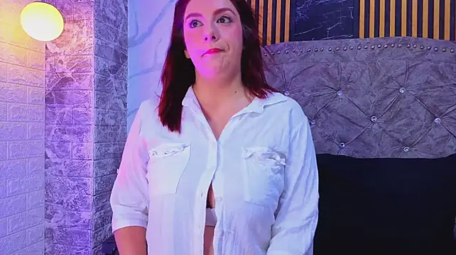 XXX chat uživo modela angel__red_
