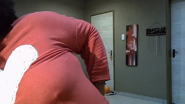 Thicknessddx: онлайн-секс-чат