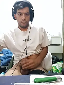Show de ghostfu1996 na webcam