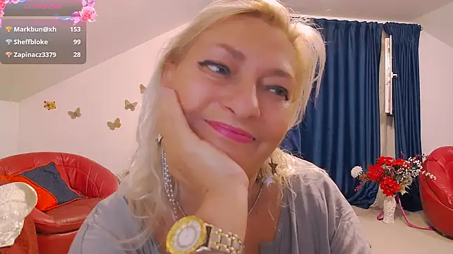HypnotikCate Live XXX-Chat