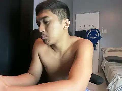 pinoyAdrianneXXX 在線直播表演