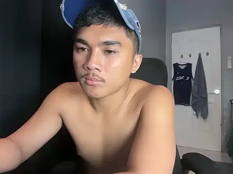 pinoyAdrianneXXX 网络视讯表演