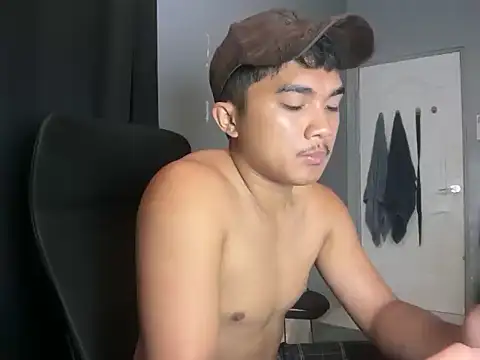 pinoyAdrianneXXX 网络视讯表演