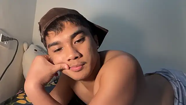 pinoyAdrianneXXXのウェブカメラショー