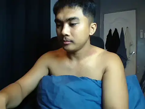 pinoyAdrianneXXX 网络视讯表演