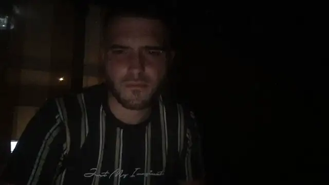 badbwoyz Pertunjukan Webcam