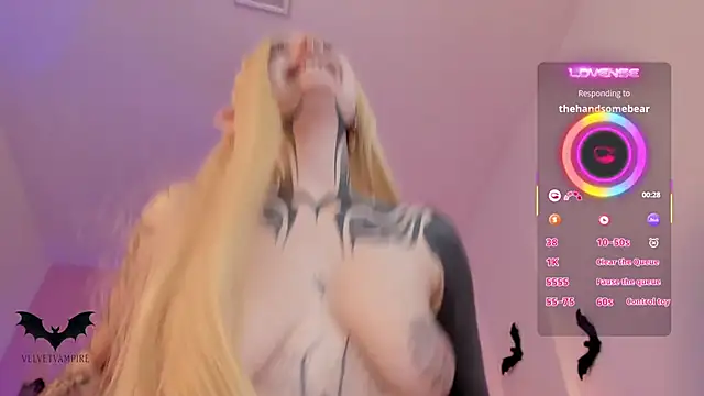 Show de VelvetVampiree na webcam