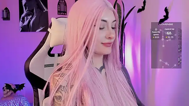 VelvetVampiree Webcam-Show