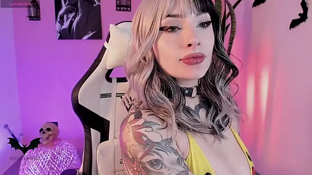VelvetVampiree 라이브 XXX 채팅