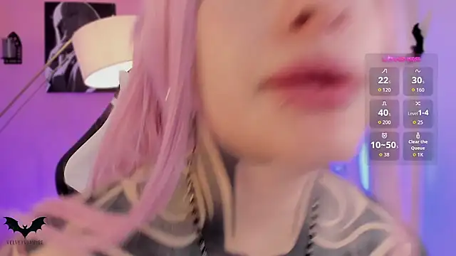 VelvetVampiree's Webcam Show