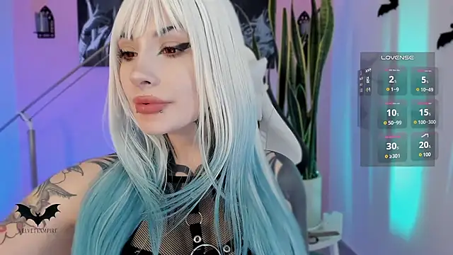 VelvetVampiree Webcam-Show