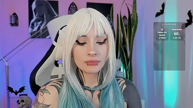 Chat XXX en directo de VelvetVampiree