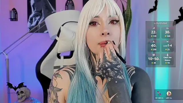 Show modela VelvetVampiree na web-kameri