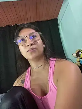 EVAH_LEE_'s Live XXX Chat