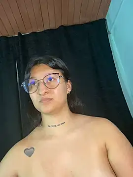 XXX chat uživo modela EVAH_LEE_