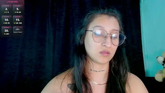Chat +18 de EVAH_LEE_ ao vivo